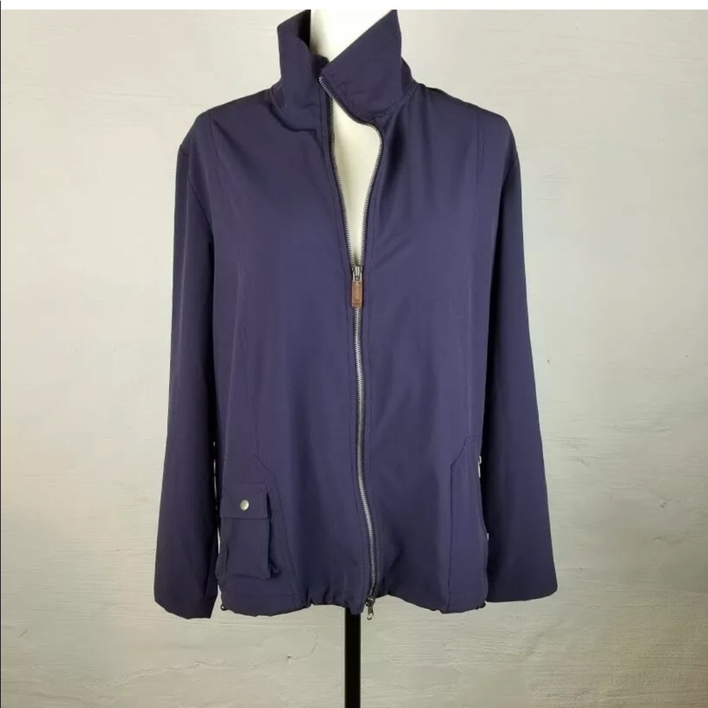 Chico’s tracksuit Zenergy size 2/3